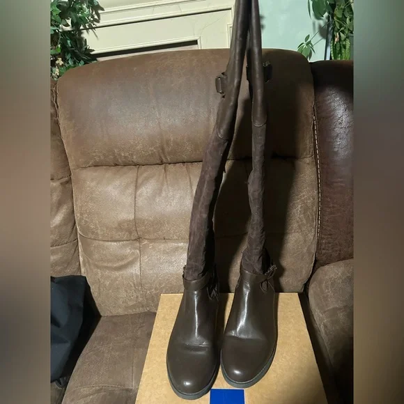 Shoe Dazzle Brown Faux Leather Over the Knee Boots👢Sz 11 - Picture 7 of 11